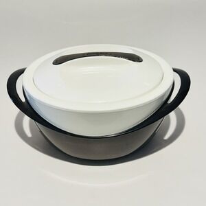 Pinnacle Large‎ Plastic Insulated Casserole Dish w/Lid Black White